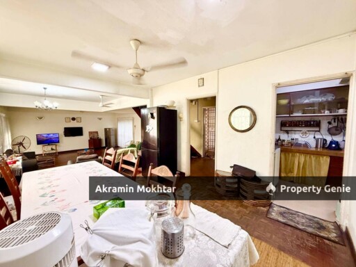 Freehold, Facing Open & Renovated | Double Storey Bungalow Kampung Tunku, Petaling Jaya