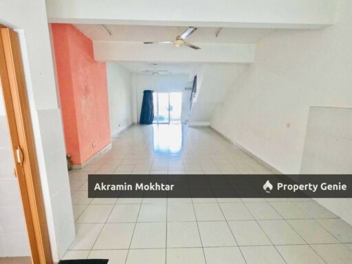 Freehold & Facing Open | 2 Storey Terrace Semenyih Parkland, Seksyen 6 Bandar Rinching, Semenyih Selangor