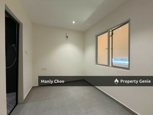FREEHOLD Single Storey Terrace Bukit Serindit Semabok Ujong Pasir TOWN