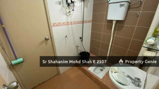 Renovated 2 Storey Intermediate Kemuning Greenville Seksyen 32 Kota Kemuning Shah Alam Near Econsave
