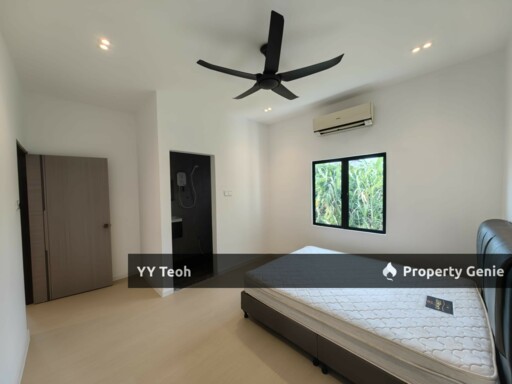 ENDLOT Kampung Lapan Single Storey Terrace