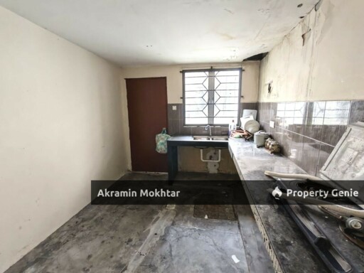 Facing Open  Double Storey, Lorong Az- Zaharah  Seksyen 10, Puncak Alam 