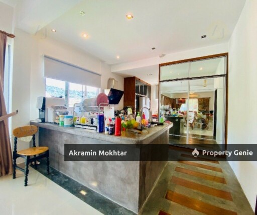 FREEHOLD & CORNER LOT | SERING UKAY  2.5 STOREY SUPERLINK