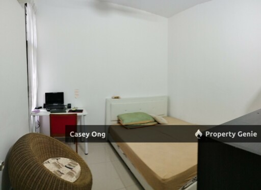 [Well Kept] Bukit Rimau Townhouse