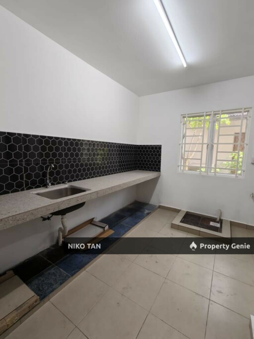 [UNBLOCK VIEW]2-Storey Jalan Ara Desa Cemerlang, Ulu Tiram For Sale