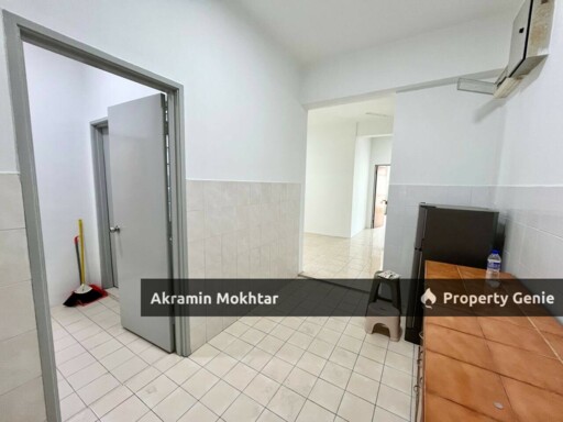 WALKING DISTANCE TO LRT & 1 PARKING | MILLENNIUM SQUARE CONDOMINIUM, SEKSYEN 14, PETALING JAYA, SELANGOR.