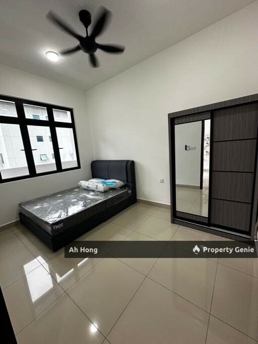 Jb Town / Nearby Ciq / Walking Distance / 2bedroom / Fully Furnished