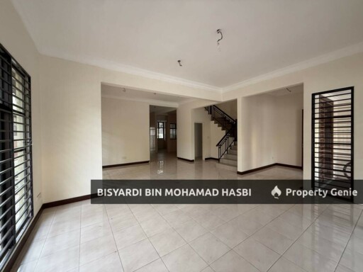 New Painted End  Lot, Double Storey House, Jalan Jeriji (Greenlane) Bukit Jelutong, Shah Alam.