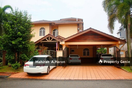 BEAUTIFUL, FREEHOLD, 2.5 STOREY BUNGALOW, MENARA, BUKIT JELUTONG, SHAH ALAM