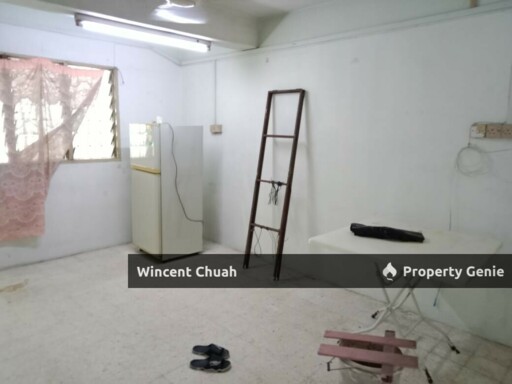 📍 Desa Setapak | 3-Storey House Only RM1,400! 🏡✨