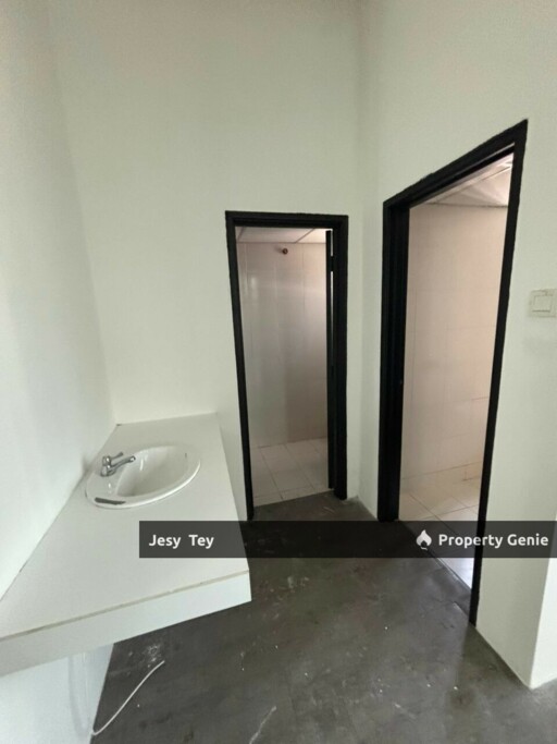 Bandar Seri Alam Shop For Rent (2Nd Floor)