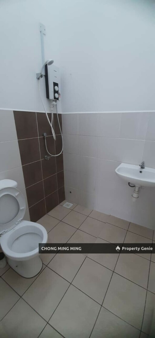 Single Storey Corner Lot Terrace House @ Iringan Bayu Seremban for Sale