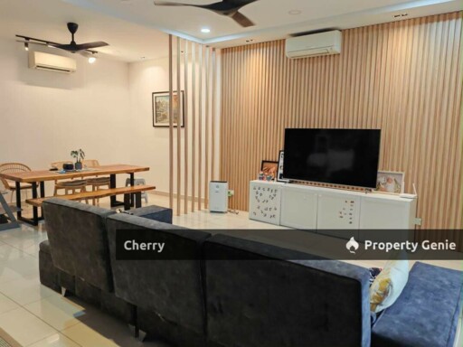 **Bandar Cemerlang 超美装修屋‼️** 🔥 **For Sale | RM830K Nego** 🔥 想找一间 **Freehold + Non-Bumi + G&G** 的双层排屋？这间可以看看！😍