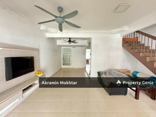 Renovated Double Storey Terrace @ Cakera Purnama, Puncak Alam Below Market