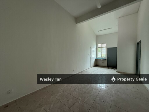 Taman Tanjung Minyak Perdana , Melaka - 1 Storey Terrace House | Bare Unit | Below Value | Serious Owner , View To Offer