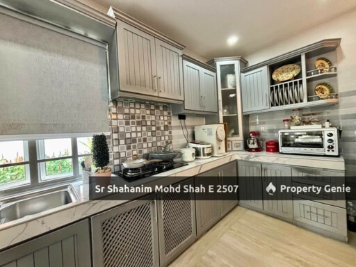2 Storey Semi D Taman Ixora Salak Tinggi, Sepang