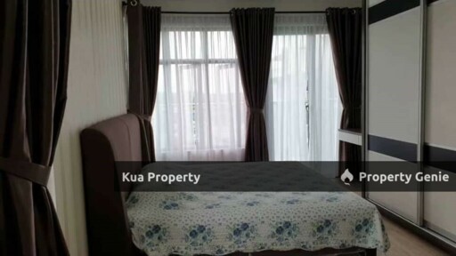 Luxury 3 Bedroom P' Residence Apartment for Rent Located Jalan Batu Kawa