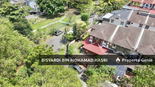 Facing Open Corner Lot Renovated Double Storey Taman Putra Prima, Puchong.