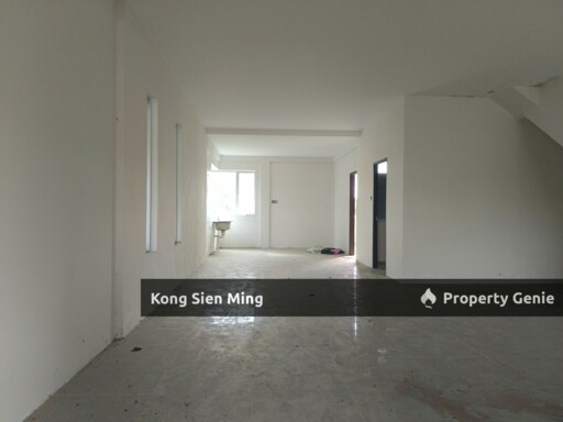 Sibu Double Storey Corner at Jalan Old Oya