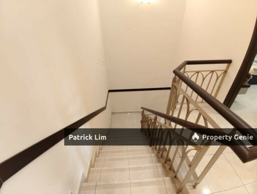 Taman Pertam Jaya Double Storey Terrace House (For Sale)