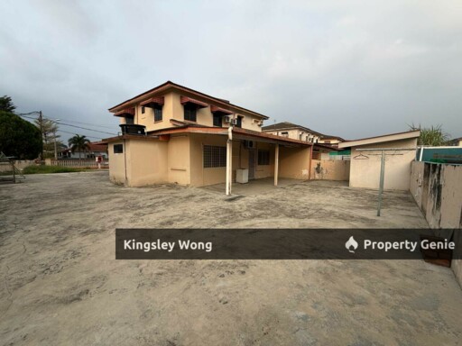 Sungai Siput Huge Land Double Storey Semi D 50x102 Corner Lot