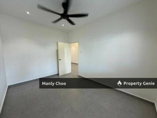 FREEHOLD Single Storey Terrace Bukit Serindit Semabok Ujong Pasir TOWN