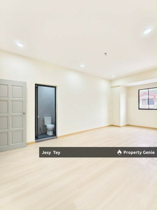 Taman Daya Double Storey Terrence House Sales