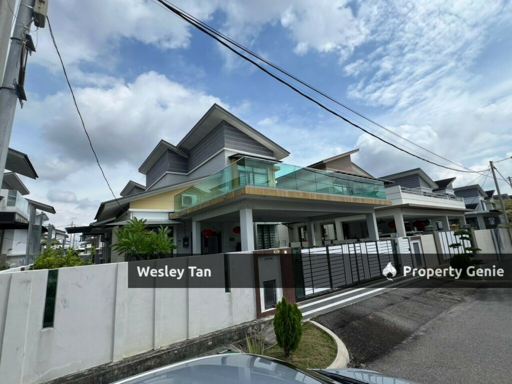 Krubong 2 Storey Bungalow Freehold Fully Furnished & Fitted 24/7 Guard & Guarded