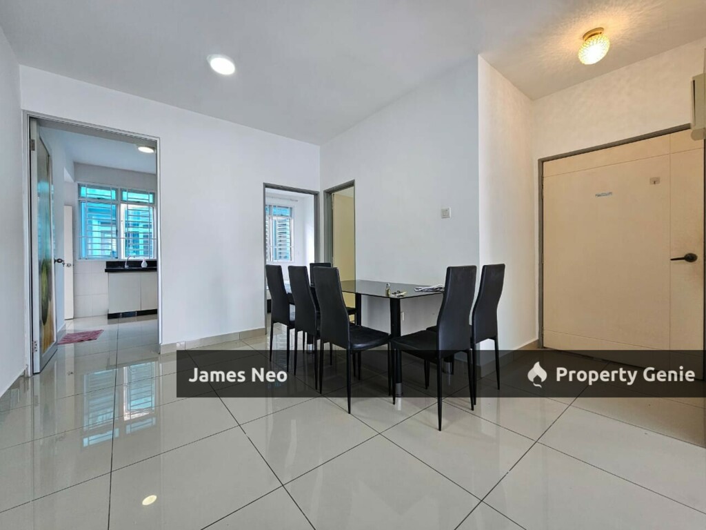 The Pines Residence Service Residence Partial Furnished Leasehold For Sales