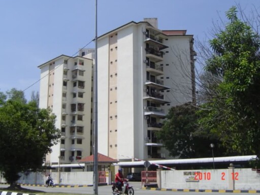 GOLF VIEW APARTMENT
