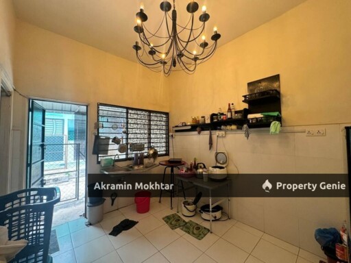Double Storey Terrace Intermediate Pulau Angsa U10, Shah Alam
