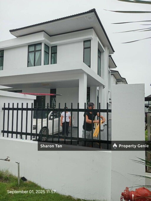 2 Storey Cluster House Taman Kota Masai Freehold Non Bumi Lot Vacant near Lotus