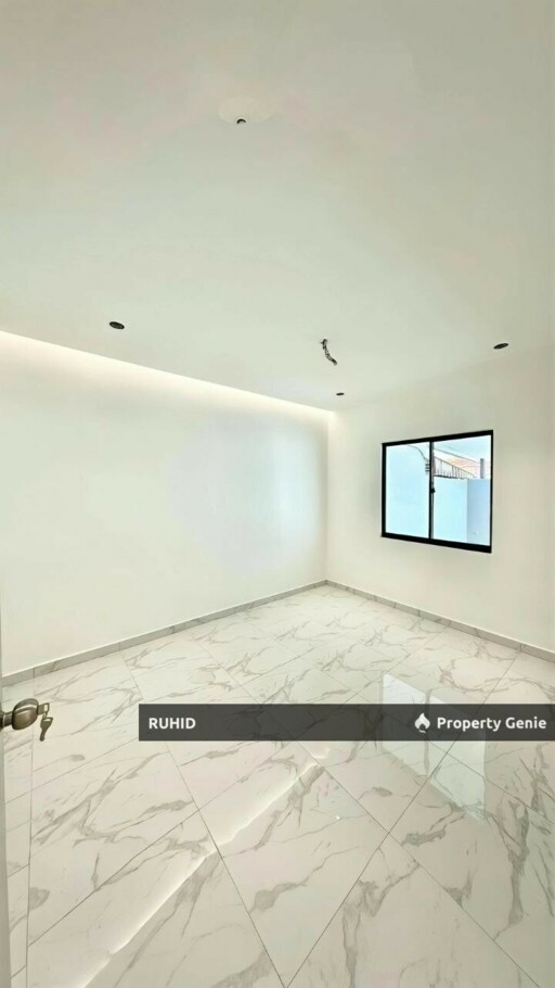 Fully Renovated Corner Lot House for Sale in Taman Sri Skudai
