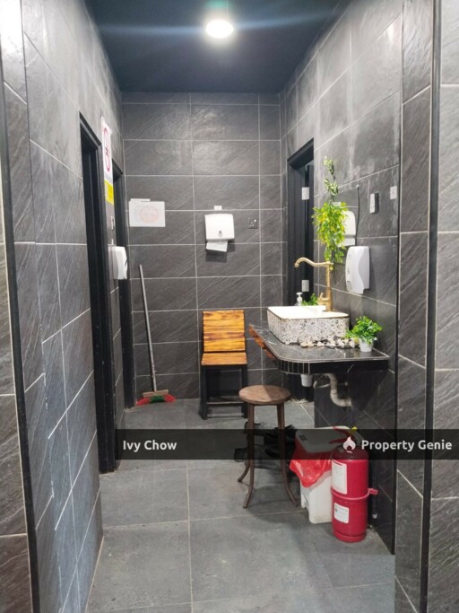 3 Storey Ground Floor for Rent