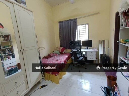 Double Storey Terrace Taman Desa Baiduri Harmoni Sepang