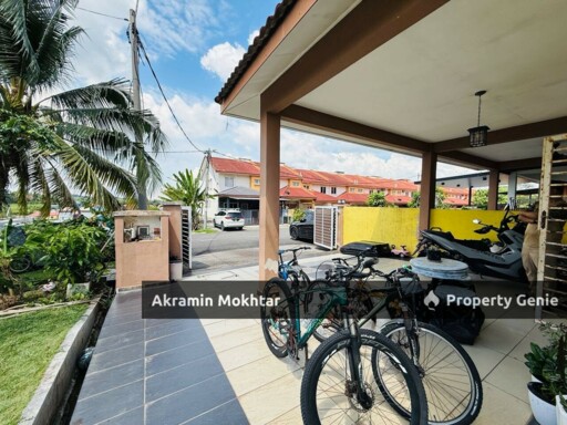Freehold, Corner Lot & Renovated | Double Storey Terrace, Taman Idaman Murni, Salak Tinggi Sepang