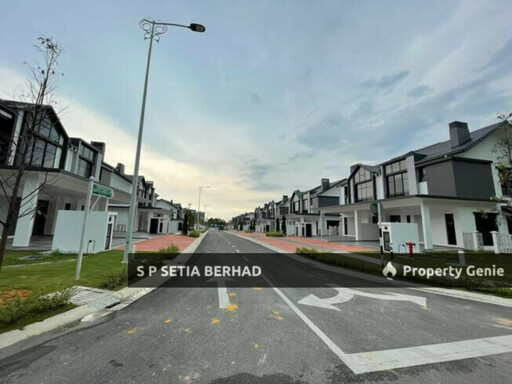 Precinct Arundina