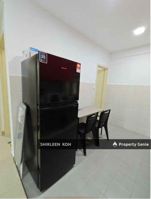 Male Room Renting for Rent at Suriamas Suite @ Larkin JB Town Area