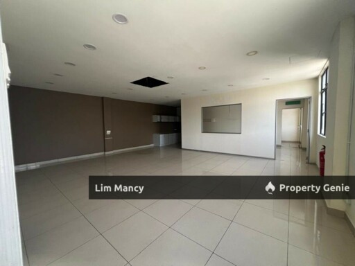 Kawasan Perindustrian Taman Johor Adjoining Semi Detached Light Industrian For Sale/For Rent