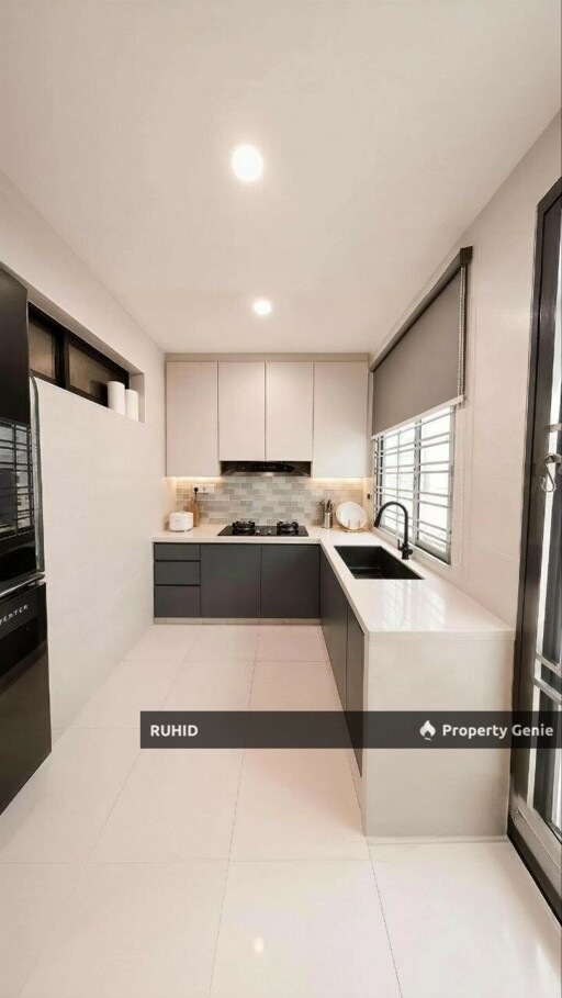 Aspira LakeHomes Gelang Patah Superlink 24'x75' Freehold | Near Tuas Second Link | Renovated