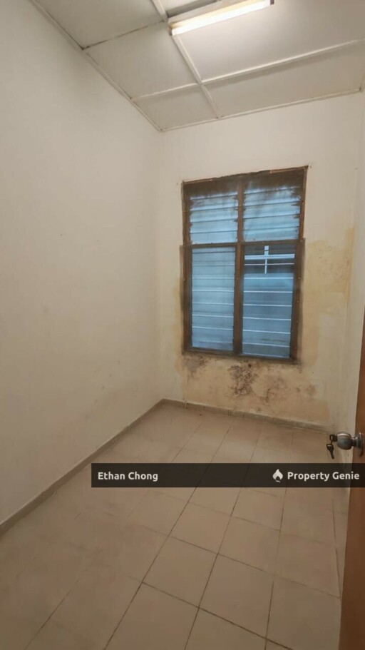 Shoplot House for Rent at Jalan Wawasan Ampang