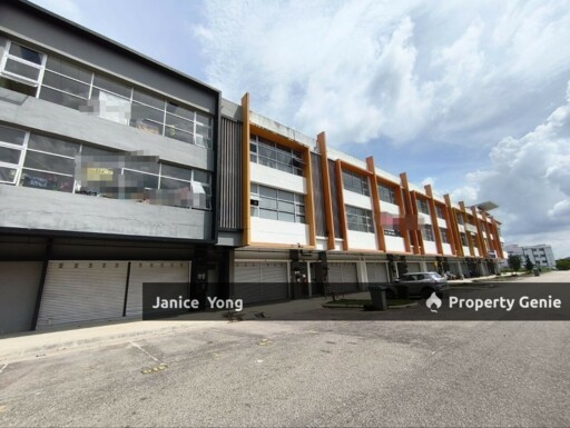 3 Storey Shoplot @ Taman Nusantara Gelang Patah