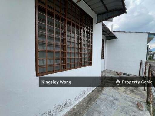 Klebang Restu Freehold Single Storey Terrace House Newly Painted Near Schools Mall Tasek Igb Jelapang