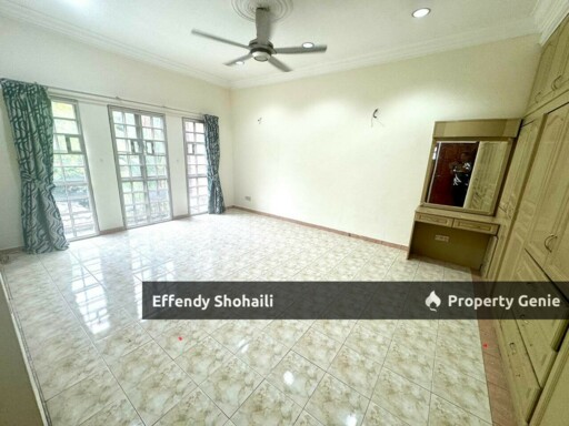 SHAH ALAM SEKSYEN 9 SEMI D