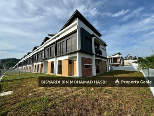 Corner Lot 2 Storey M3 Residence Sungai Merab, Bangi.