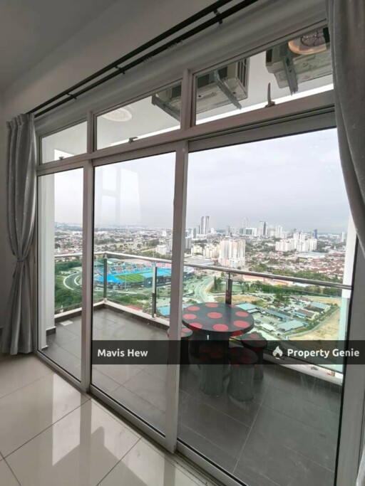 For Rent M Condominium @Larkin /Jb Town /Ciq, Newly Painted