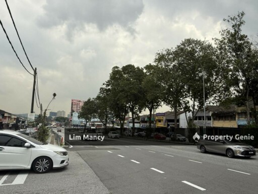 Taman Tun Ungku Aminah @Jalan Perwira