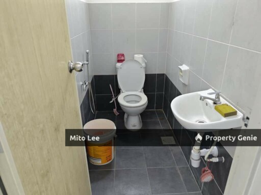 Bandar Uda Utama Ground Floor Shop For Rent!!