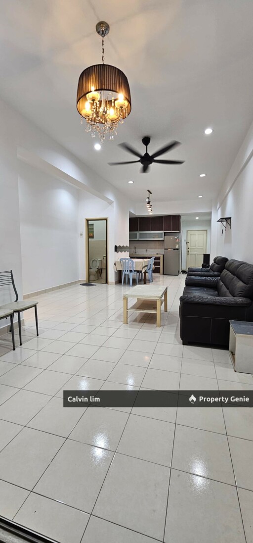 Vista Mutiara, Condominium