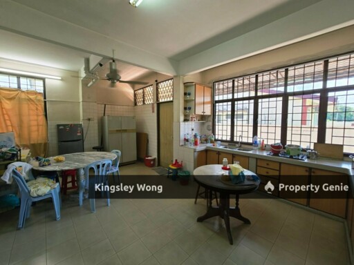 Canning Garden Freehold Double Storey CORNER Bungalow with Hugh Landscape Near Schools Hospitals Mall